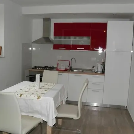 Modric Draga Apartmán *